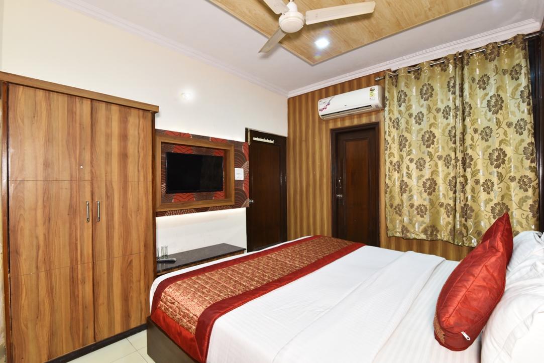 Hotel B-Comfort Amritsar Exterior photo