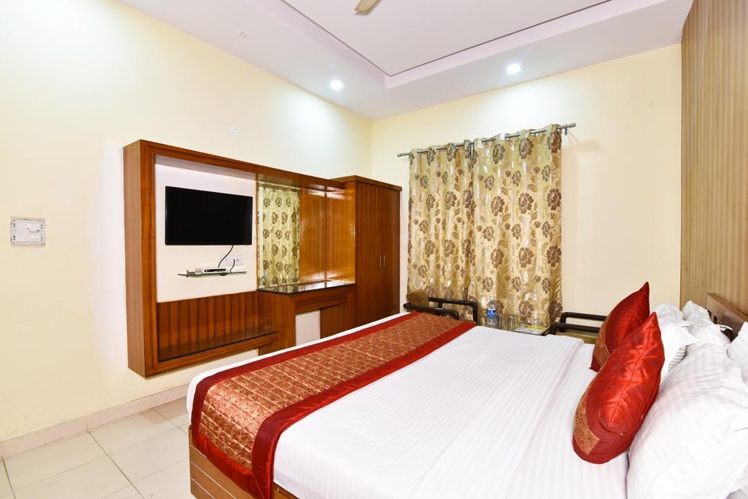 Hotel B-Comfort Amritsar Exterior photo