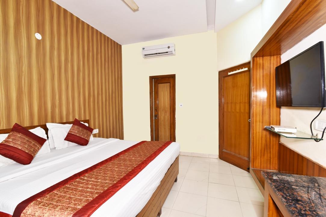 Hotel B-Comfort Amritsar Exterior photo