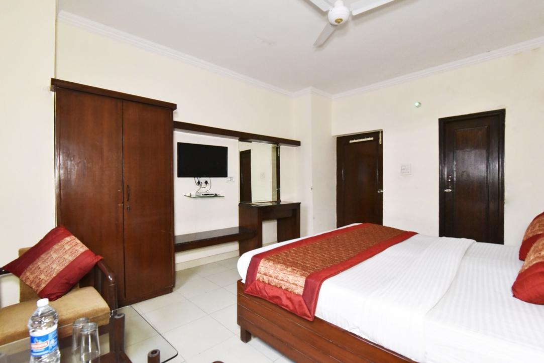 Hotel B-Comfort Amritsar Exterior photo